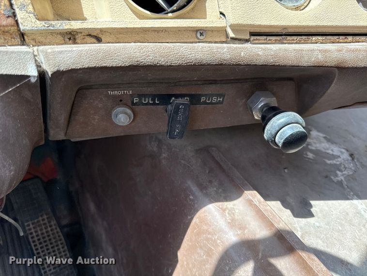 image for item DZ4447 1983 Ford L9000 dump truck