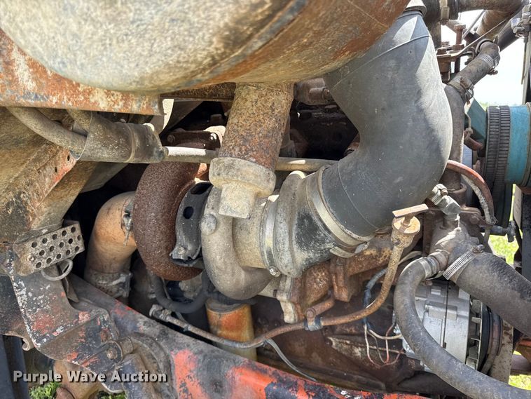 image for item DZ4447 1983 Ford L9000 dump truck