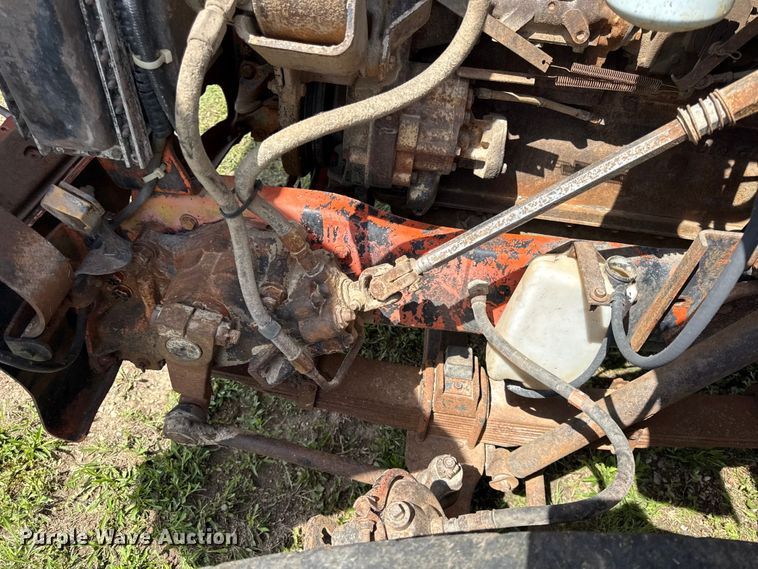 image for item DZ4447 1983 Ford L9000 dump truck
