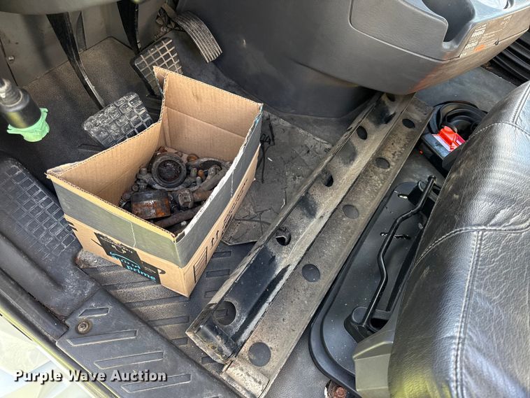 image for item DZ4455 2016 International ProStar Plus semi truck