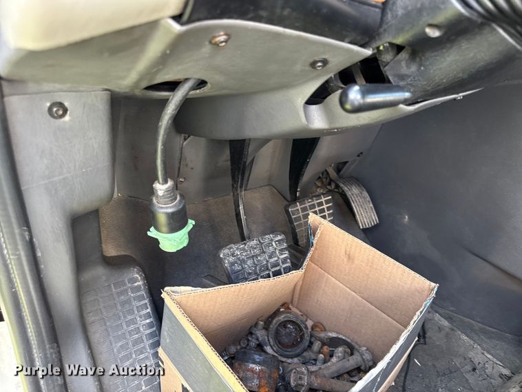 image for item DZ4455 2016 International ProStar Plus semi truck