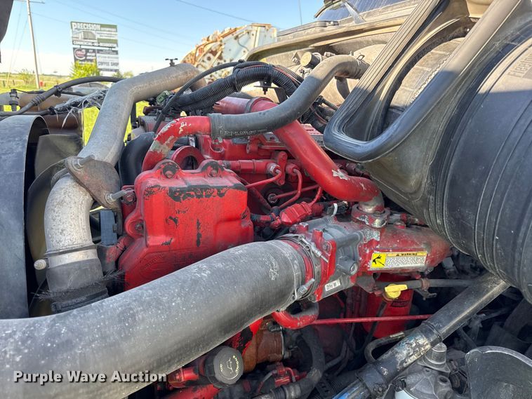 image for item DZ4455 2016 International ProStar Plus semi truck