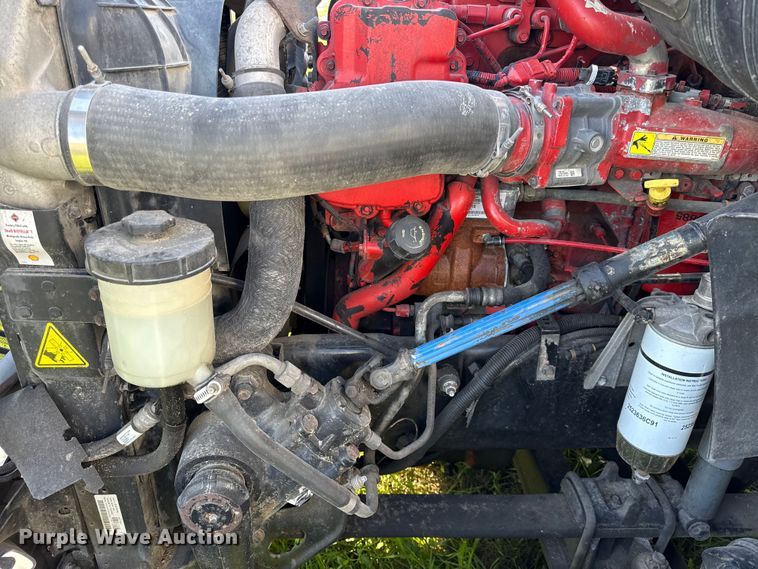 image for item DZ4455 2016 International ProStar Plus semi truck