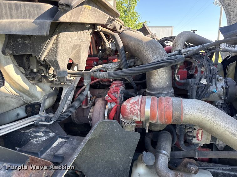 image for item DZ4455 2016 International ProStar Plus semi truck