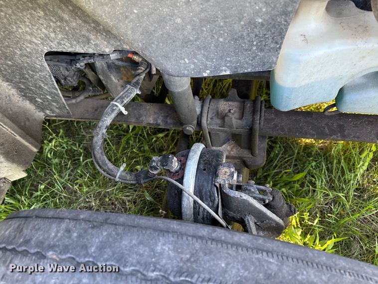 image for item DZ4455 2016 International ProStar Plus semi truck
