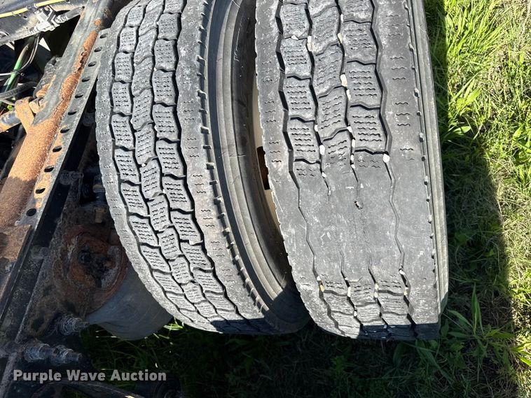 image for item DZ4456 2016 International ProStar Plus semi truck
