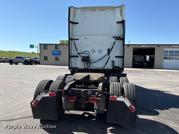 image for item DZ4457 2016 International ProStar Plus semi truck