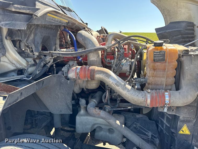 image for item DZ4457 2016 International ProStar Plus semi truck
