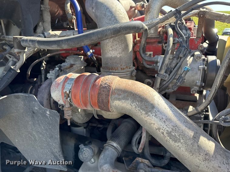 image for item DZ4457 2016 International ProStar Plus semi truck