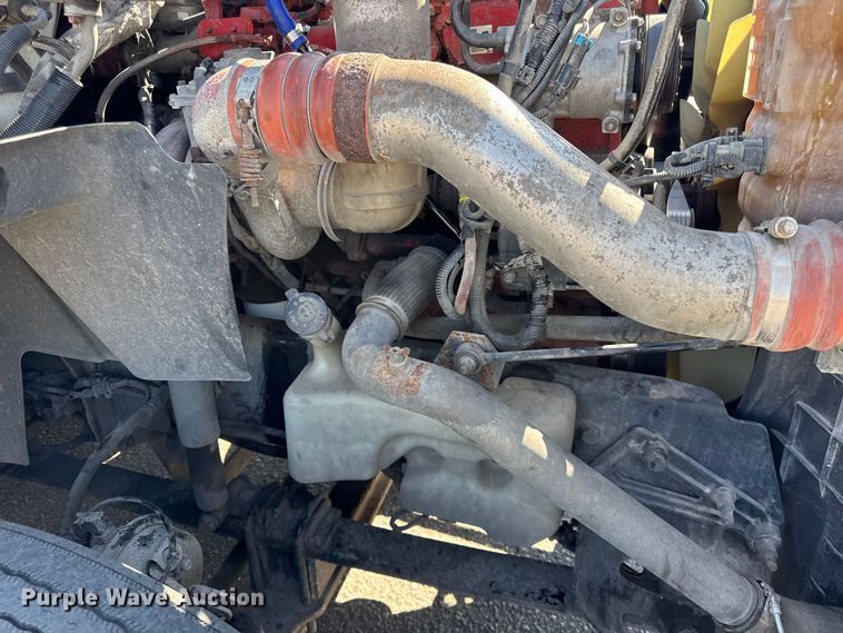 image for item DZ4457 2016 International ProStar Plus semi truck