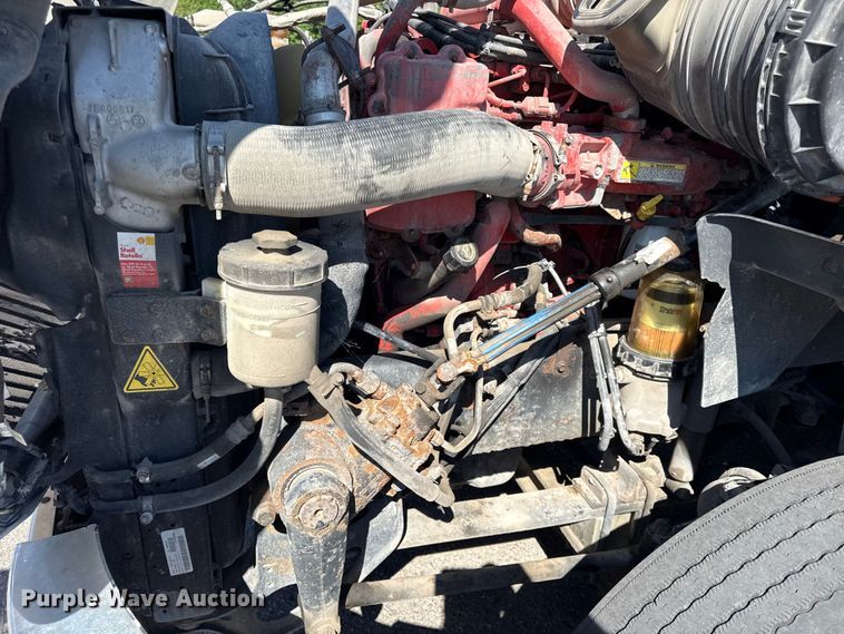 image for item DZ4457 2016 International ProStar Plus semi truck