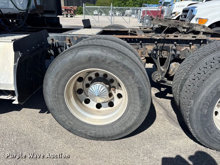 image for item DZ4457 2016 International ProStar Plus semi truck