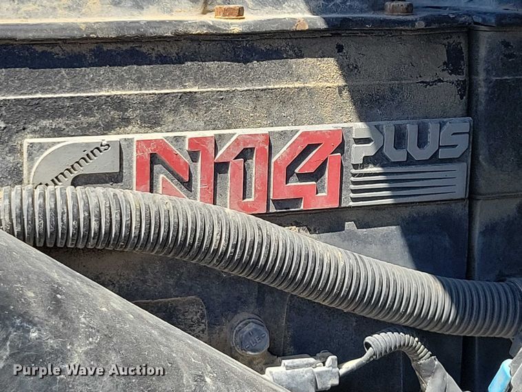 image for item DZ7059 1998 Vovlo semi truck