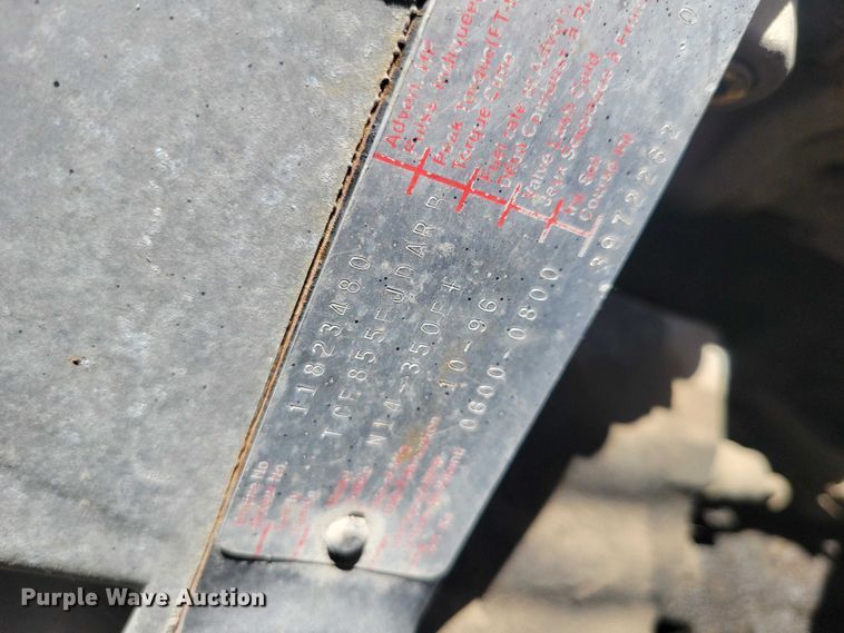 image for item DZ7059 1998 Vovlo semi truck