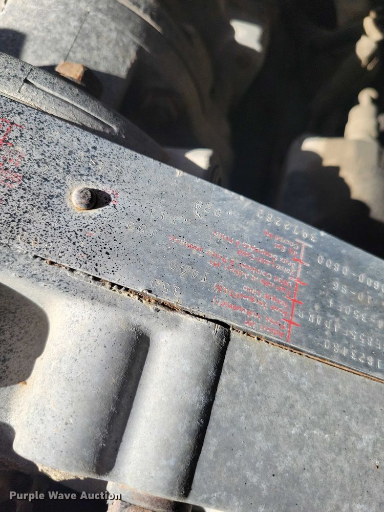 image for item DZ7059 1998 Vovlo semi truck