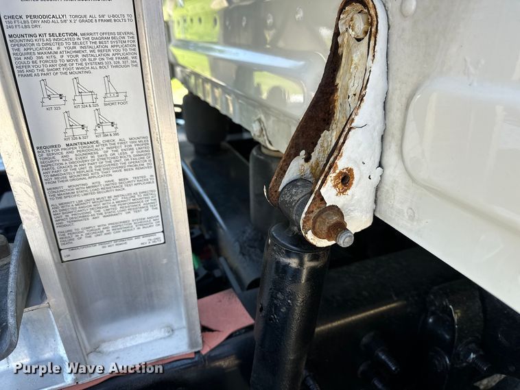 image for item EA4840 2015 Freightliner Cascadia semi truck