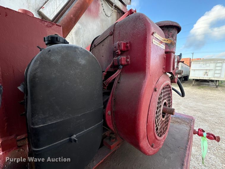 image for item EA7250 1965 Killebrew fertilizer delivery trailer