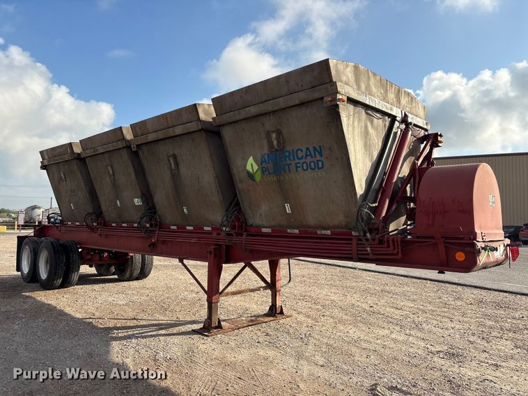 image for item EA7253 1968 Killebrew fertilizer delivery trailer