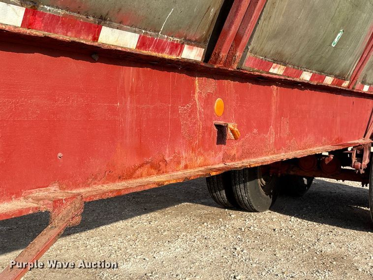 image for item EA7253 1968 Killebrew fertilizer delivery trailer