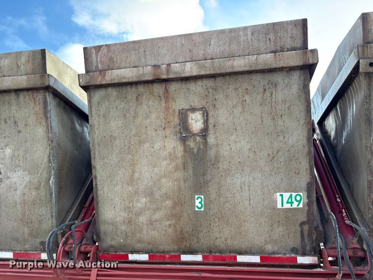 image for item EA7253 1968 Killebrew fertilizer delivery trailer