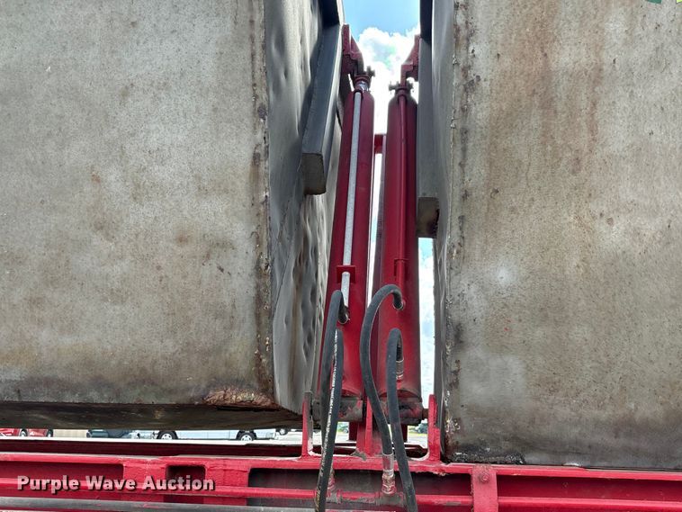 image for item EA7256 1967 Killebrew fertilizer delivery trailer