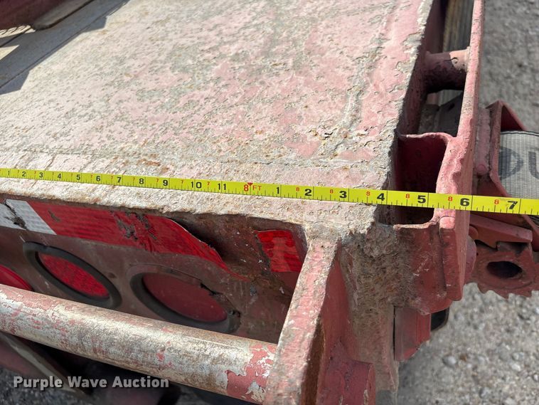 image for item EA7258 1987 Aztec drop deck equipment trailer