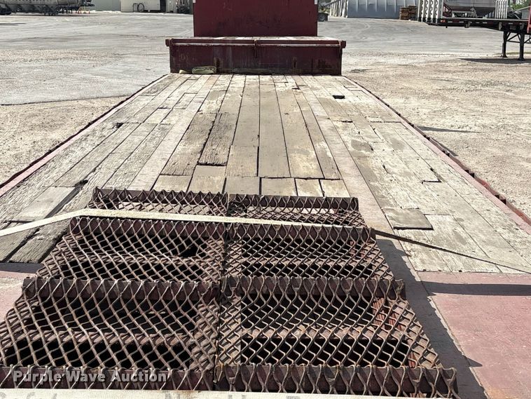image for item EA7258 1987 Aztec drop deck equipment trailer