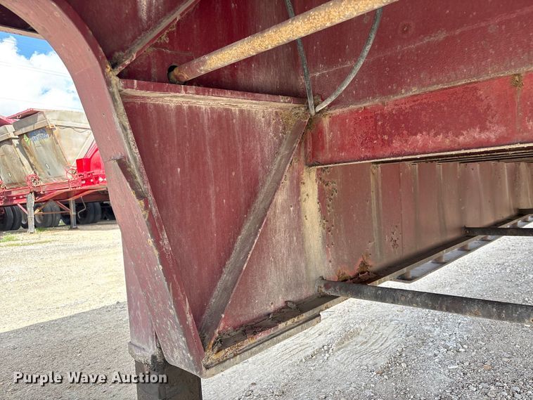 image for item EA7258 1987 Aztec drop deck equipment trailer