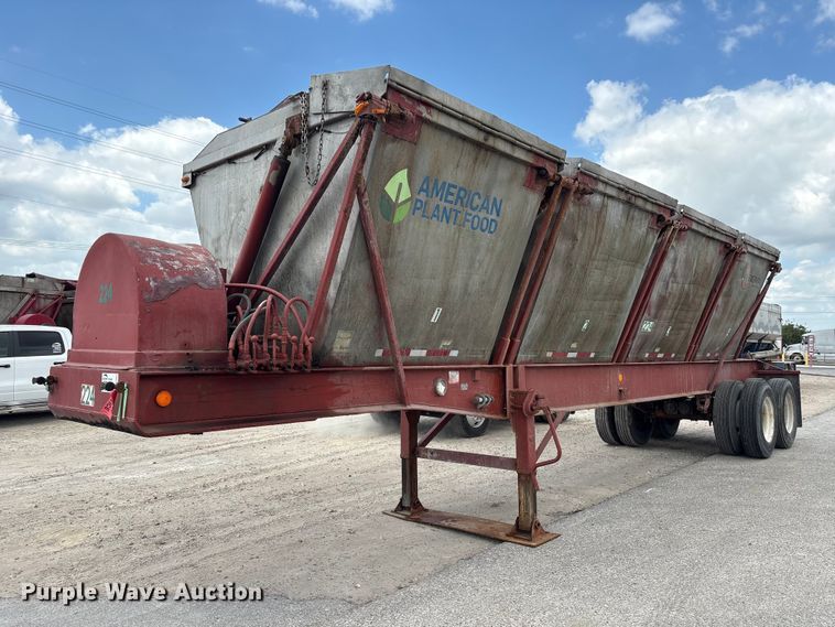 image for item EA7265 1979 Killebrew fertilizer delivery trailer
