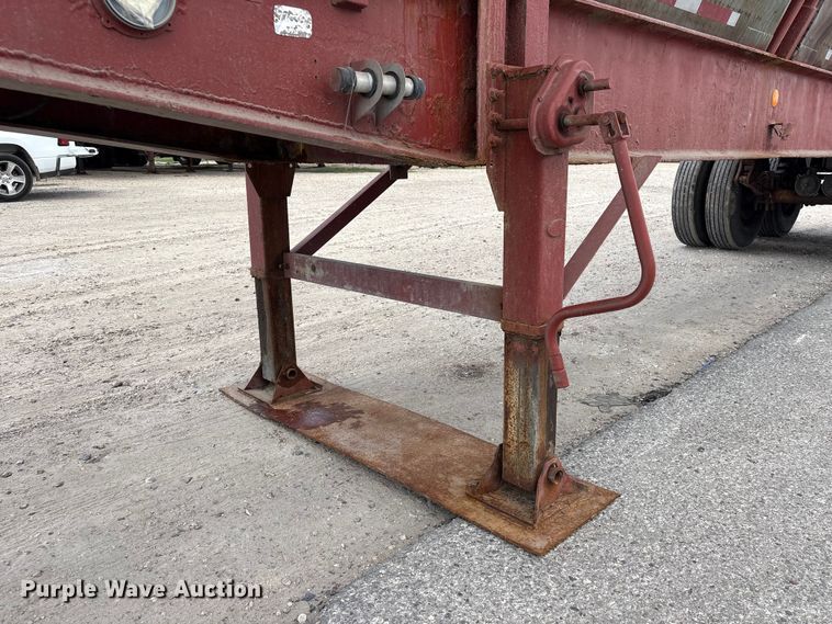 image for item EA7265 1979 Killebrew fertilizer delivery trailer
