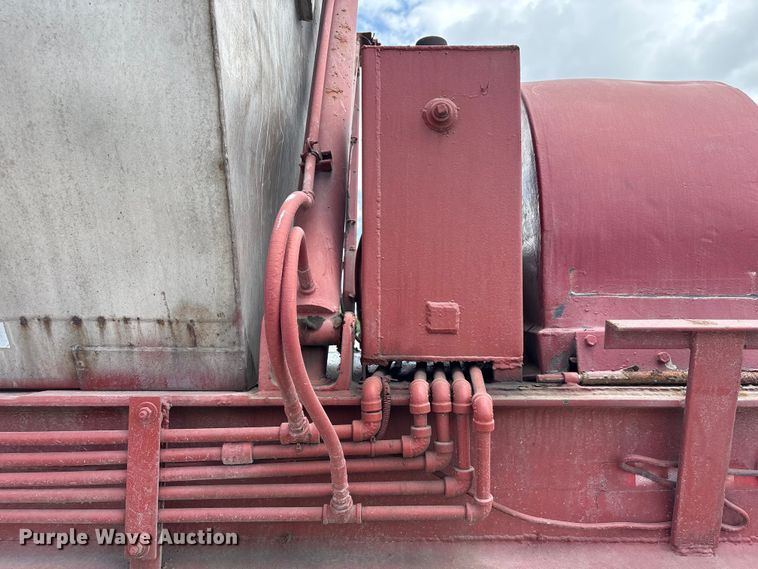 image for item EA7265 1979 Killebrew fertilizer delivery trailer