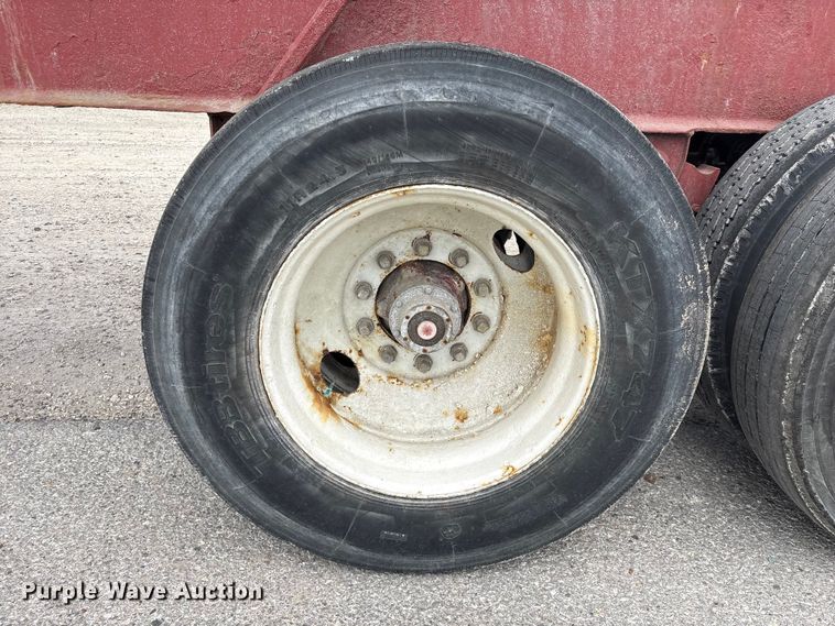 image for item EA7265 1979 Killebrew fertilizer delivery trailer