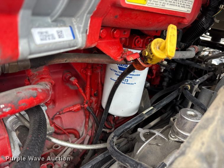 image for item EC4348 2016 International Prostar semi truck