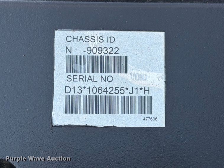 image for item ED5228 2015 Volvo VNL 740 semi truck