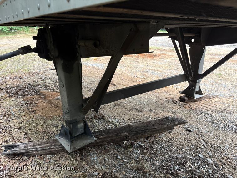 image for item EF1117 2005 Dorsey AIDTLS dry van trailer