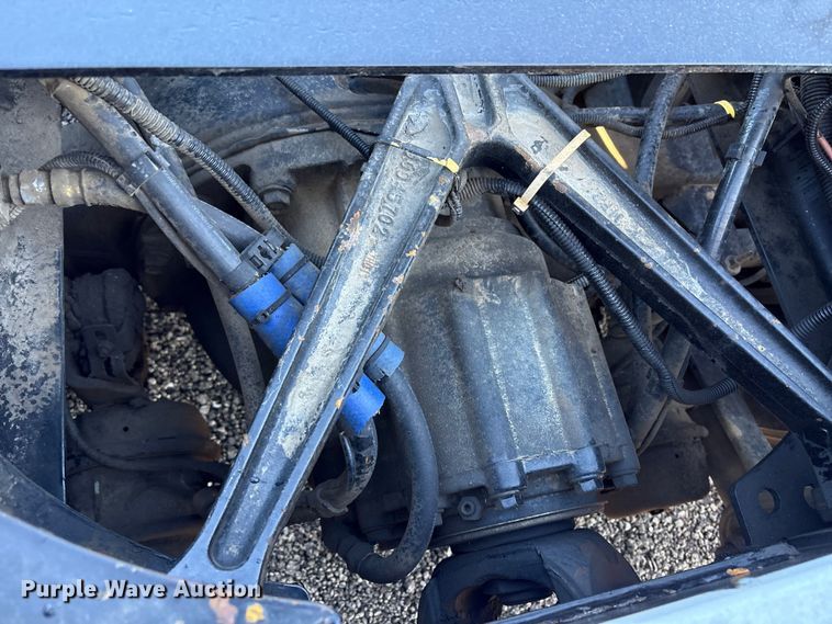 image for item EG8854 2018 Kenworth T800 Glider semi truck