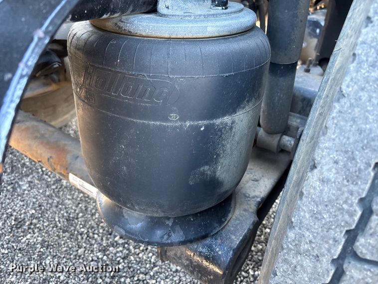 image for item EG8854 2018 Kenworth T800 Glider semi truck