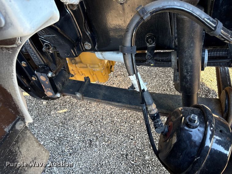 image for item EG8854 2018 Kenworth T800 Glider semi truck