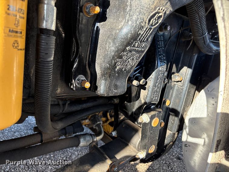 image for item EG8854 2018 Kenworth T800 Glider semi truck