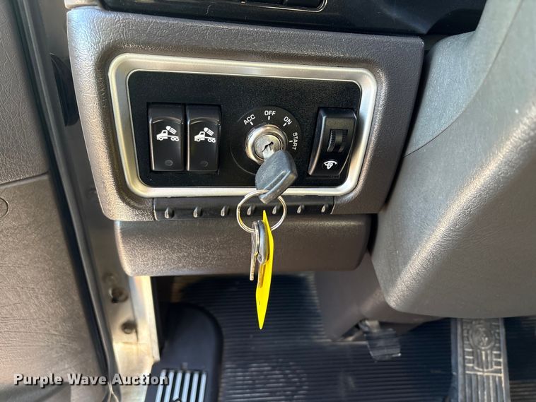 image for item EG8854 2018 Kenworth T800 Glider semi truck