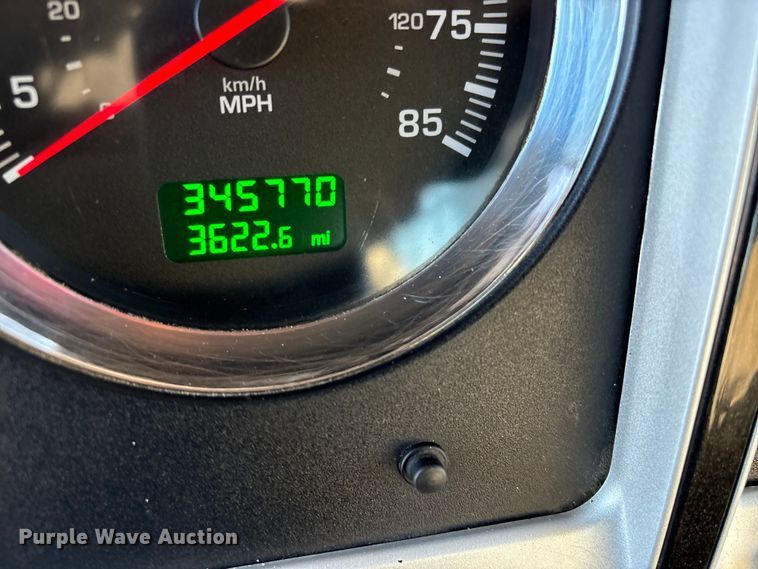 image for item EG8854 2018 Kenworth T800 Glider semi truck