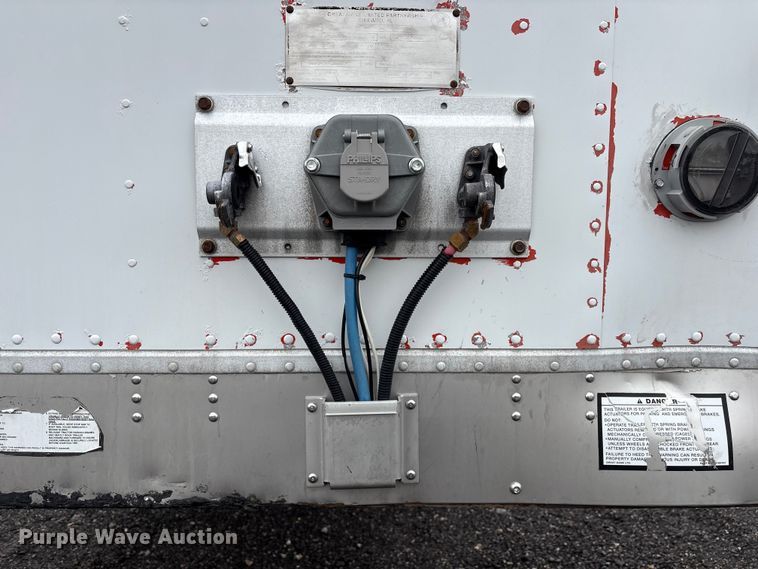 image for item EG8974 2014 Great Dane CS1-1314-02053 dry van trailer