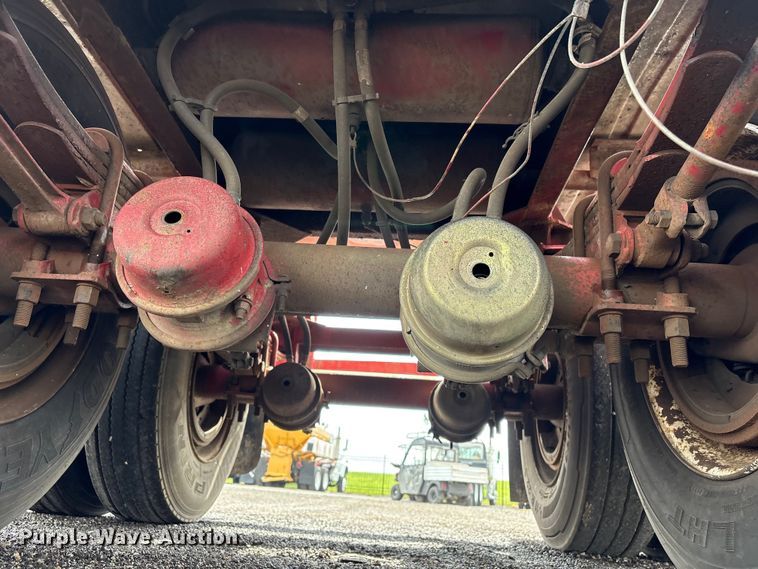image for item EG8975 1989 Brenner Trailers tank trailer