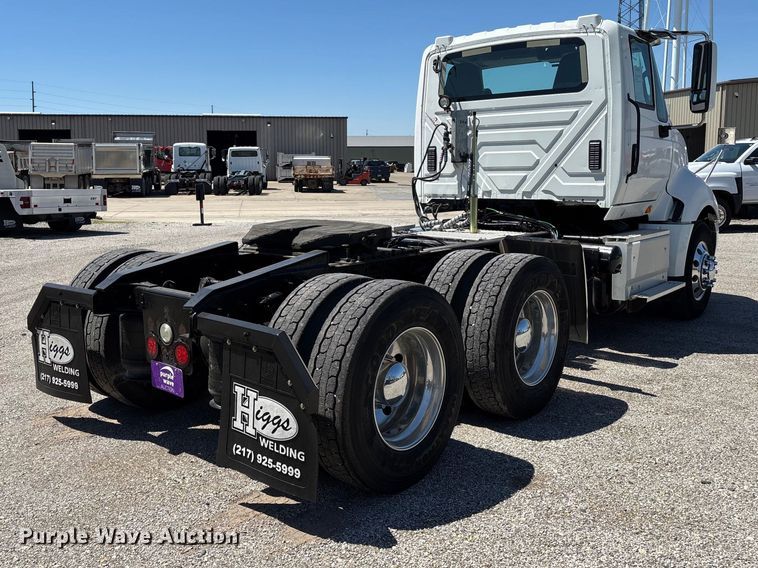 image for item EM0094 2016 International LF687 semi truck