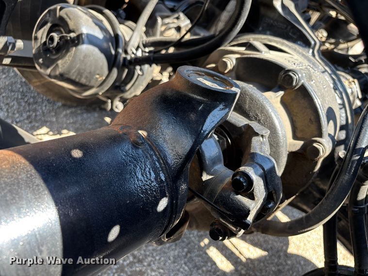image for item EM0094 2016 International LF687 semi truck