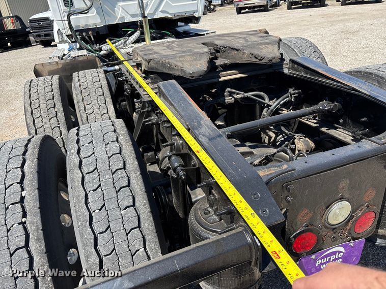 image for item EM0094 2016 International LF687 semi truck