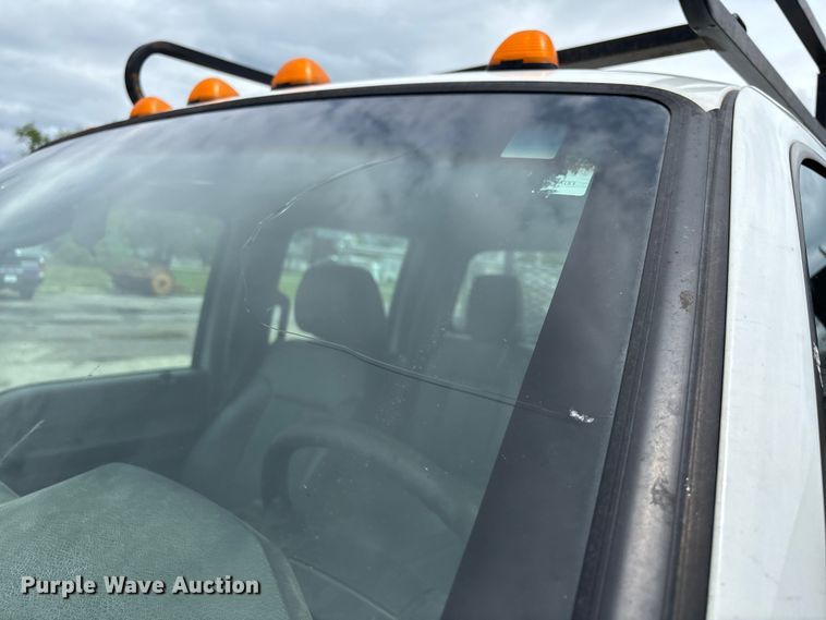 image for item EM0095 2011 Ford F550 Super Duty Crew Cab utility / service truck