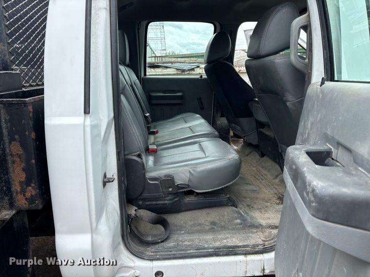 image for item EM0095 2011 Ford F550 Super Duty Crew Cab utility / service truck