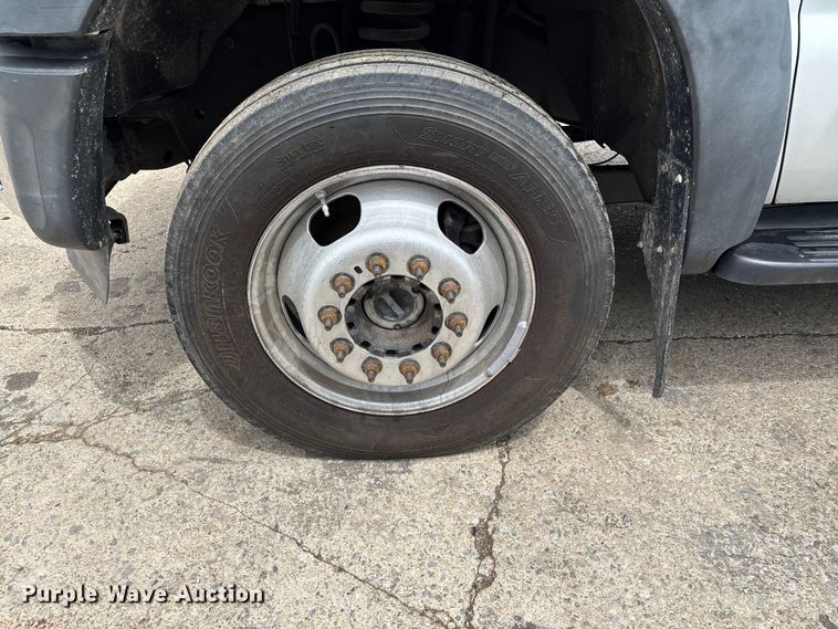 image for item EM0095 2011 Ford F550 Super Duty Crew Cab utility / service truck