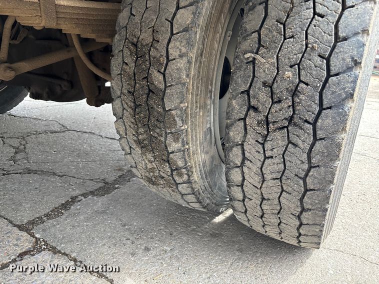 image for item EM0095 2011 Ford F550 Super Duty Crew Cab utility / service truck